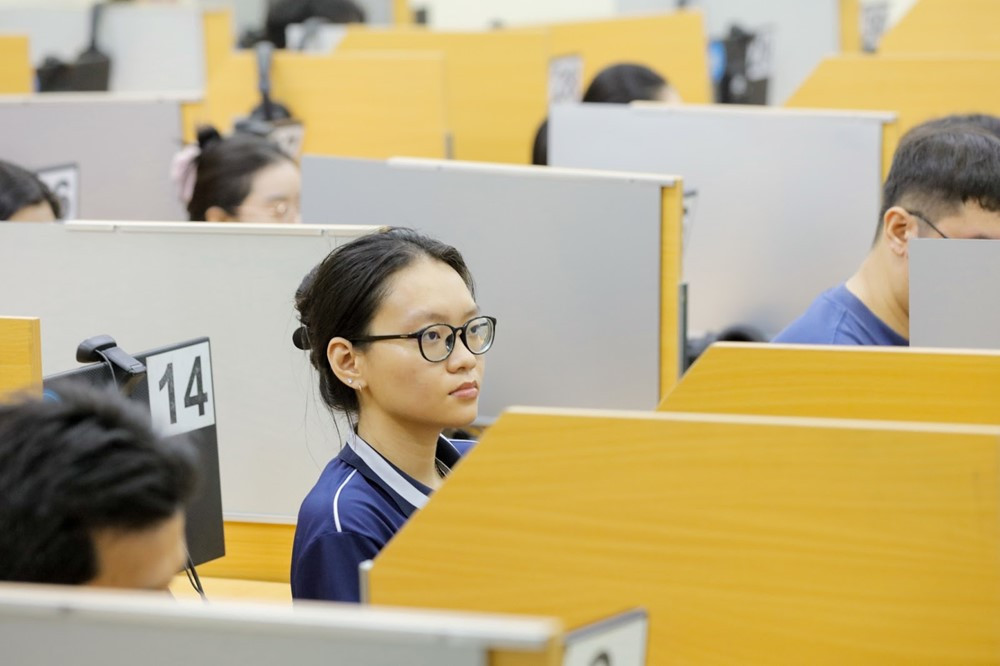 Đề xuất chụp ảnh thí sinh thi chứng chỉ ngoại ngữ